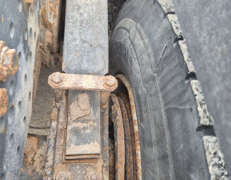 MERCEDES BENZ AROCS 3345S